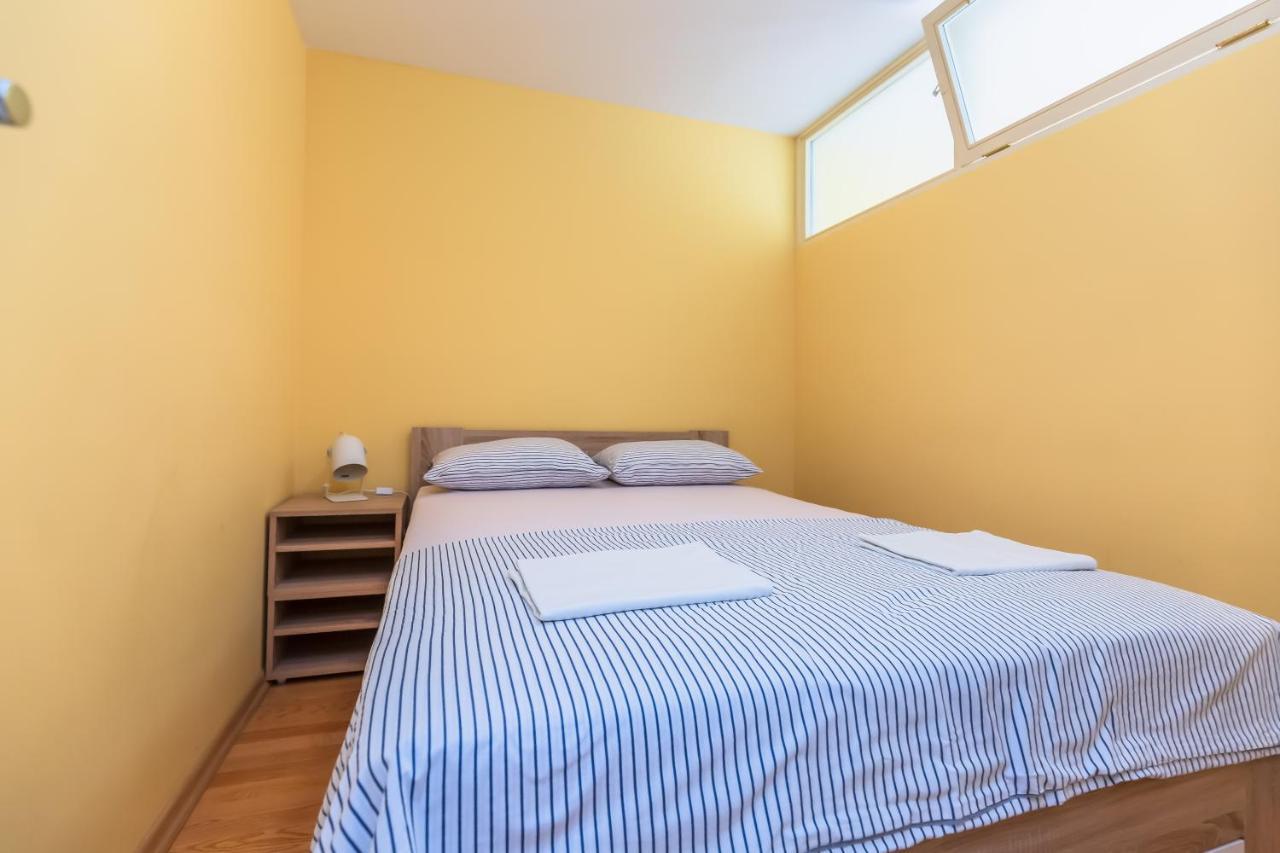 Apartment Yellow Duck - Center Makarska